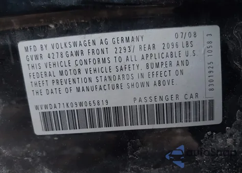 2009 Volkswagen Rabbit S z USA, uszkodzony, nr VIN WVWDA71K09W065819